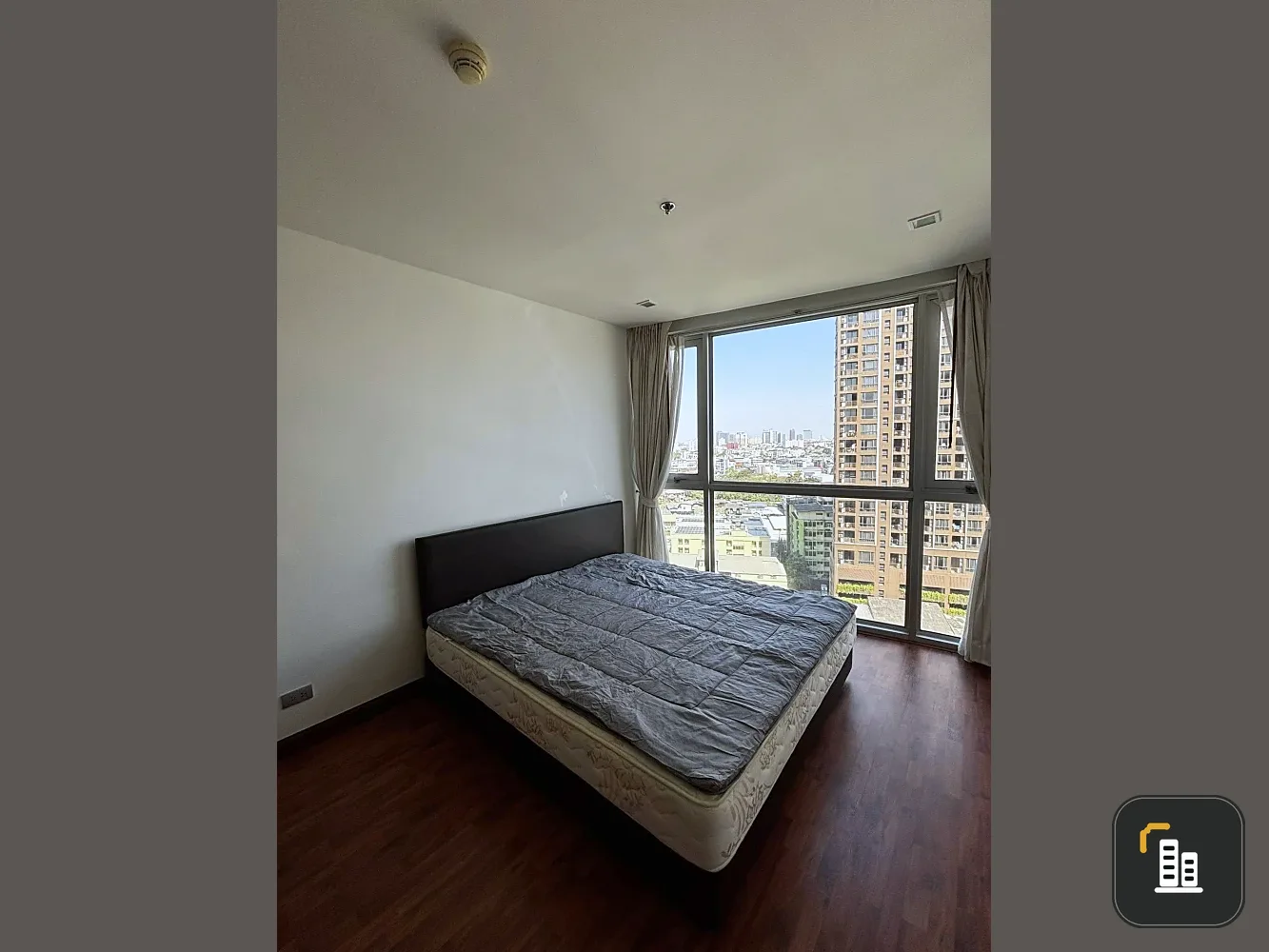 For rent: Sky Walk & Weltz Residence, 16th floor, fully furnished, very livable. Book now!
