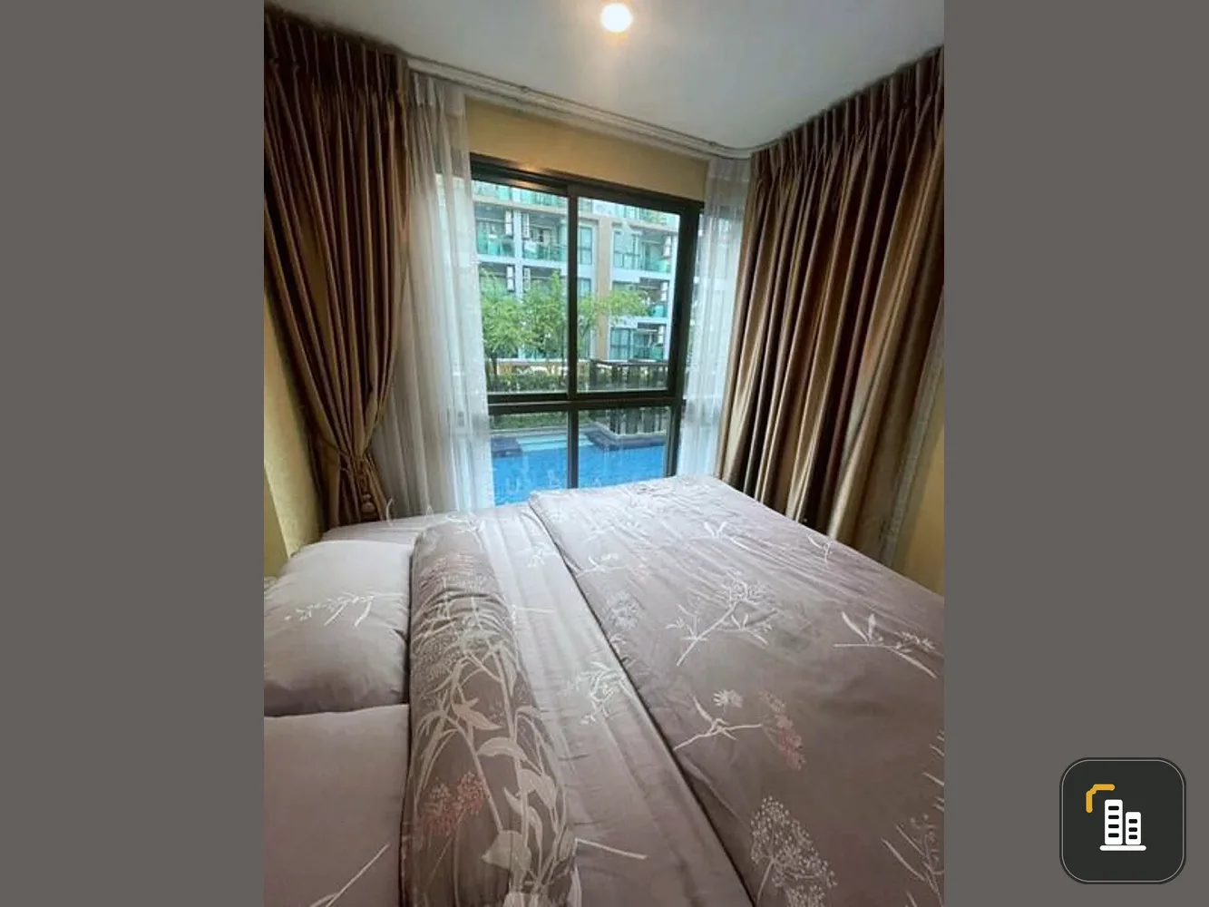 Selling The Excel Hideaway Sukhumvit 50, 4th floor. Spacious and airy unit. Book now!