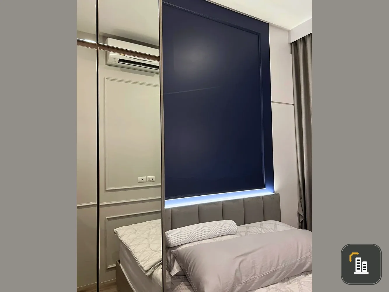 For rent: Knights Bridge Prime On-Nut, 33rd floor, corner unit, fully furnished, very livable. Book now!