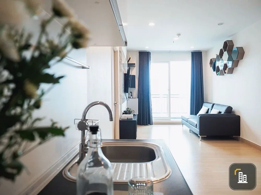 Selling Supalai Lite @ Ratchada-Narathiwas-Sathorn, 21st floor, fully furnished, ready to move in. Book now!
