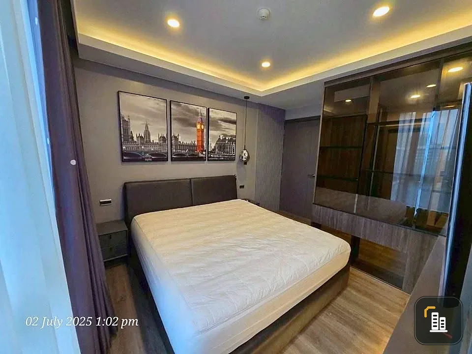Selling Very Lasalle Sukhumvit 105, 5th floor, 2 bedrooms, 2 bathrooms. Very spacious. Book now, don't hesitate!