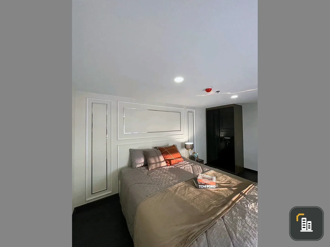 For rent: Park Origin Thonglor, 2 bedrooms, 33rd floor, fully furnished, ready to move in. Book now!