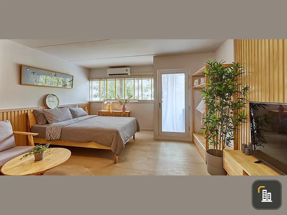 Down payment sale: Mori Condominium, Muang Thong Thani. View overlooking St. Francis Xavier School, no obstructing buildings. Corner unit, direct acce
