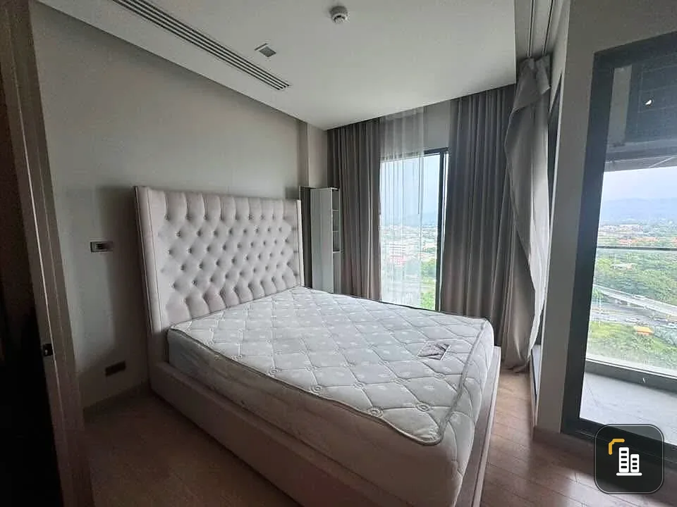 Infinity One condo for rent, 18th floor, mountain view, fully furnished. Book now!