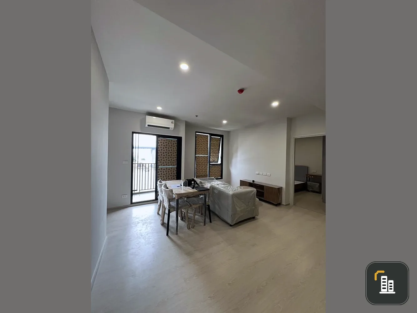 Selling down payment for Nue Riverest Ratburana condo. Rare unit! Private building, 2-bedroom riverfront unit on the Chao Phraya River. Book now!