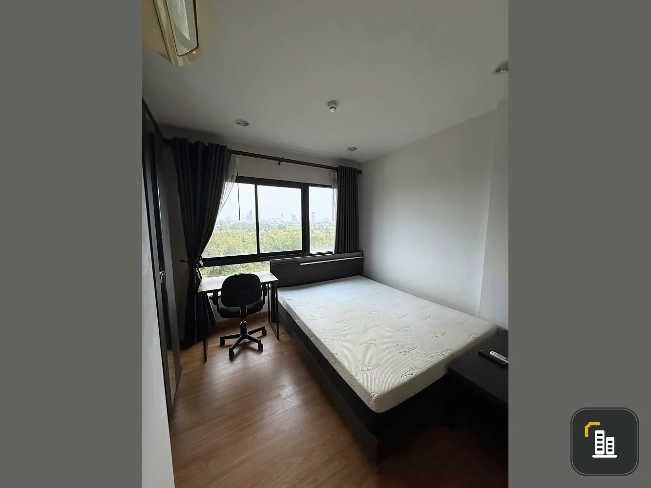 For sale/rent: B-live Tiwanon, ready-to-move-in unit with complete furniture. Book now, don't miss out!+++
