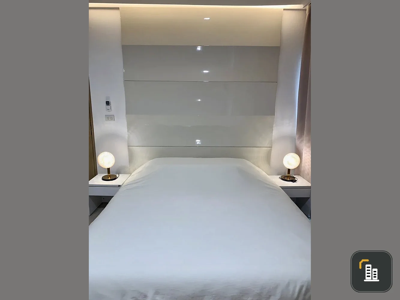 For rent: Noble Remix Sukhumvit 36. Spacious and comfortable unit with efficient use of space and complete amenities. Book now!