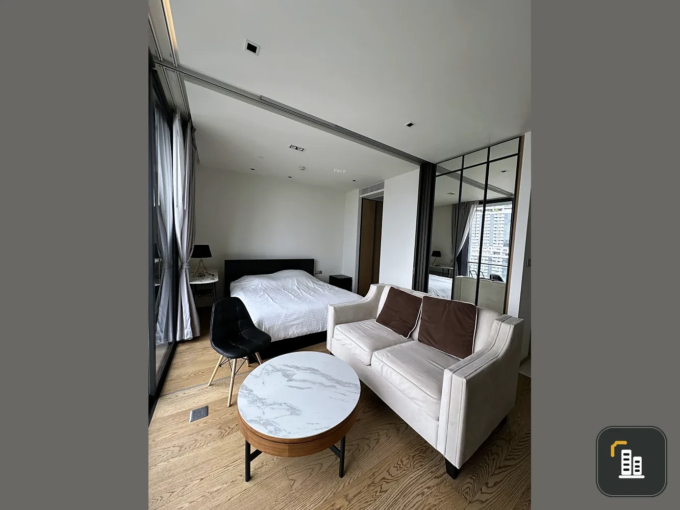 Luxury Studio apartment for rent at Beatniq Sukhumvit 32. Fully furnished with city views from a high floor. Book now!