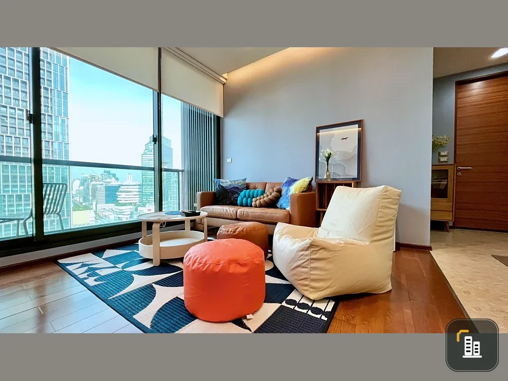 For rent: The Address Sukhumvit 28, high floor unit, fully furnished, spacious and comfortable. Book now!