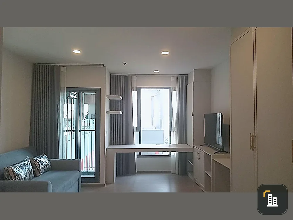 For rent: Aspire Sukhumvit - Rama 4, 8th floor, great view, fully furnished. Book now! Don't miss out!