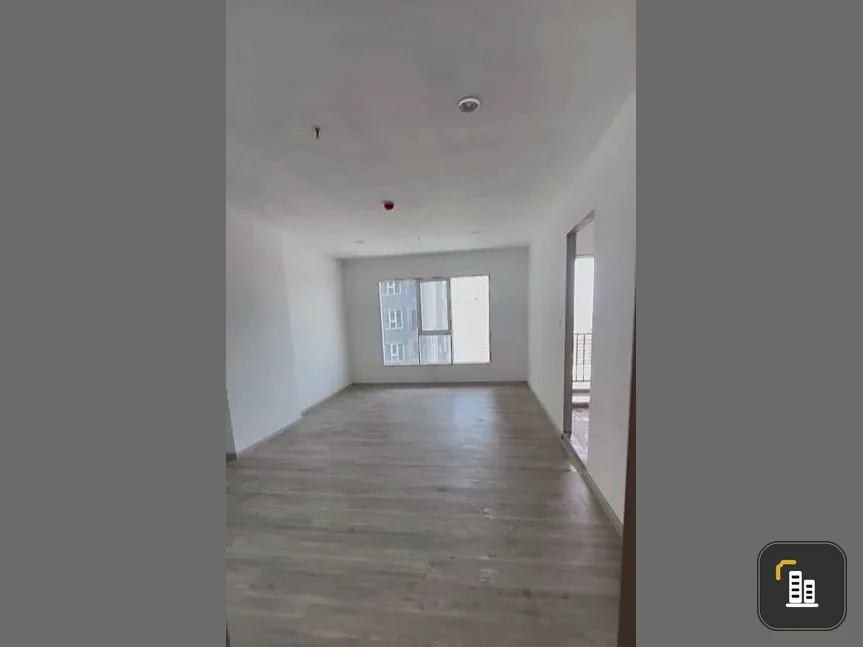 Selling a Regent Home Bangna condo, located on the 26th floor. It's a very high unit with a wide frontage and stunning Chao Phraya River views. Book n
