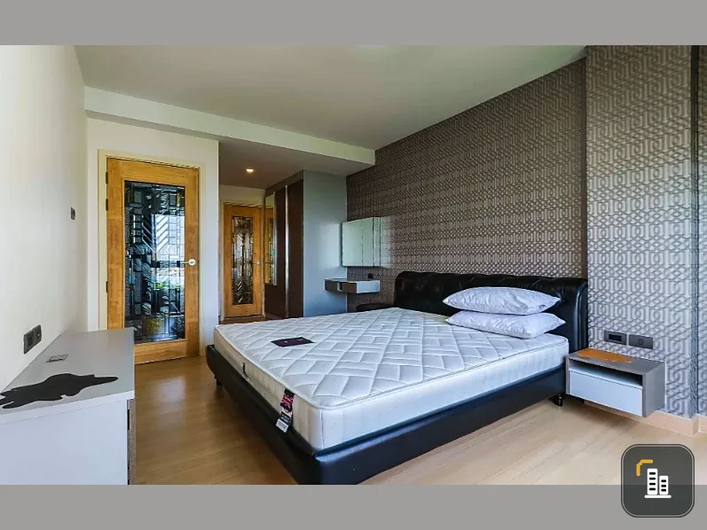 Selling Supalai City Resort Rama 8, 8th floor. Unobstructed, bright and airy view. Book now!