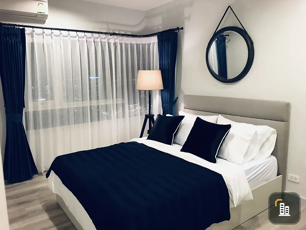 Selling Centric Sea Pattaya, 2-bedroom unit, 25th floor. High floor with stunning views and complete amenities. Book now, don't miss out!