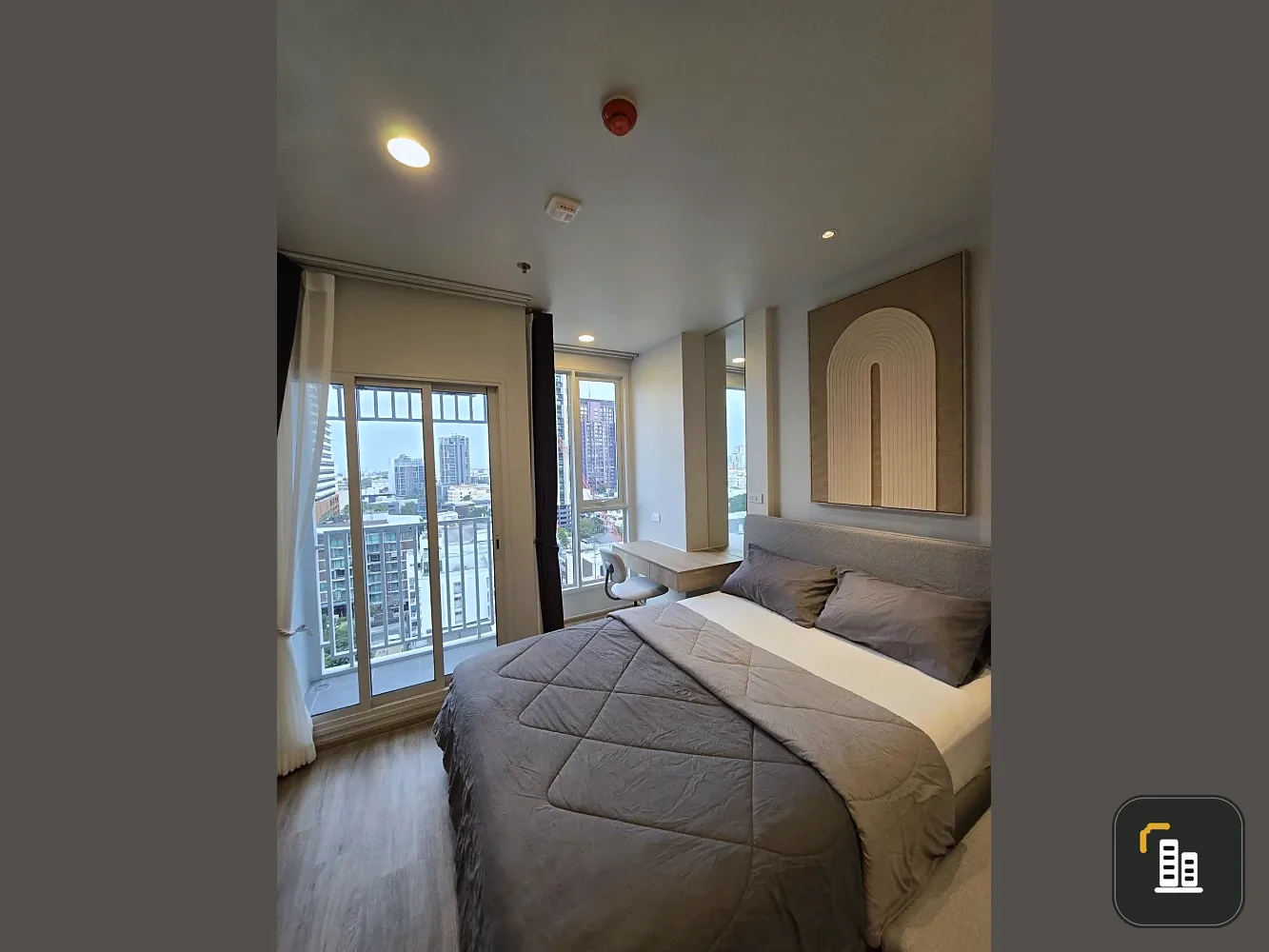 For rent: Culture Thonglor, studio room with high-quality built-in furniture and complete appliances. Book now!