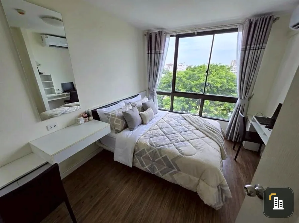 Selling i Condo Sukhumvit 103, 1 bedroom, 1 bathroom, 5th floor. Great location, convenient transportation. Book now!