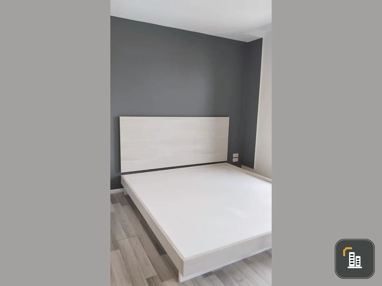 Selling a great-living unit at The Key Chaloemphrakiat Rama 9. Spacious and fully furnished. Book now!