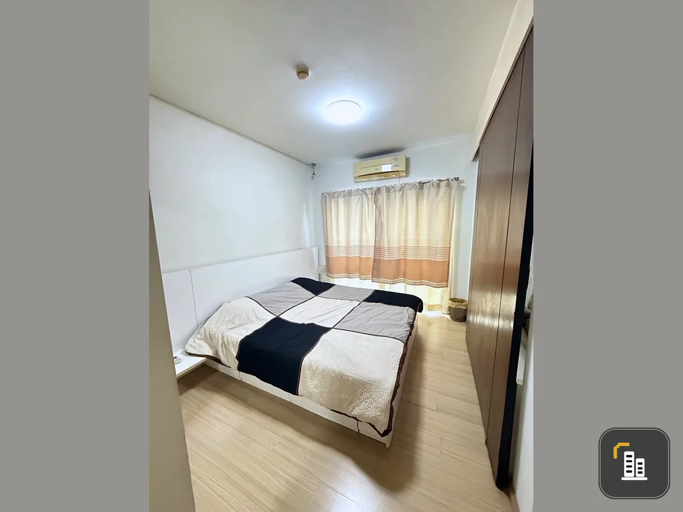 Selling A Space Asoke-Ratchada 1-bedroom, 1-bathroom unit. Fully furnished and equipped with appliances. Book now!