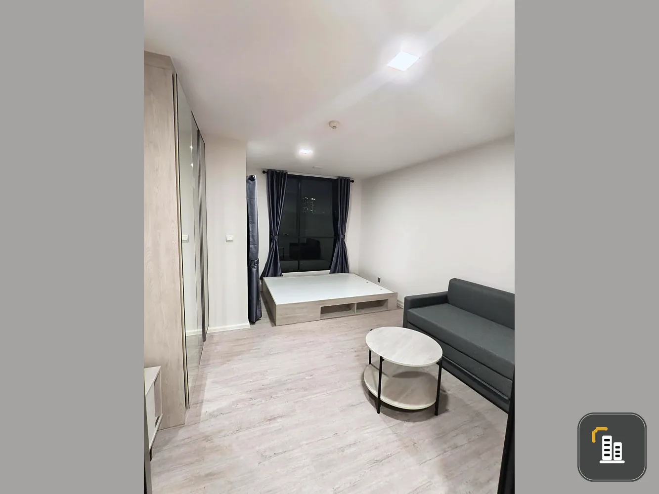 For rent: Atmoz Tropicana Bangna, 4th floor unit. Great location, convenient transportation, fully furnished. Don't miss out!