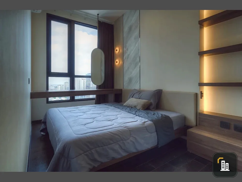 For rent: Park Origin Thonglor. The unit has custom built-in furniture and additional appliances, unlike the standard project units. Book now!