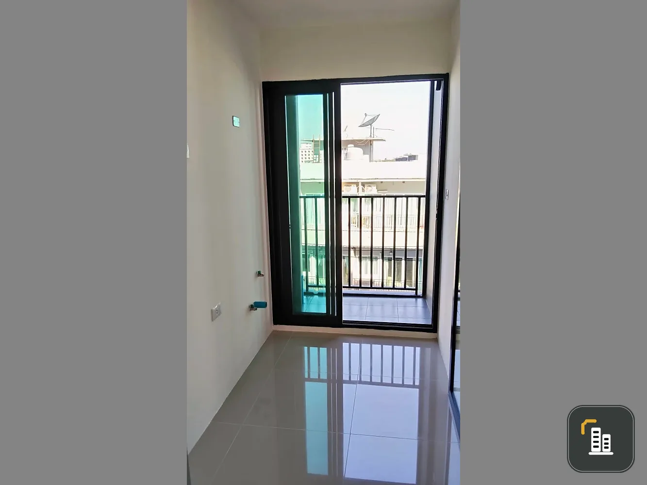 Selling down payment for The Origin Bang Khae, 6th floor, pool side. Excellent project with complete facilities. Book now!
