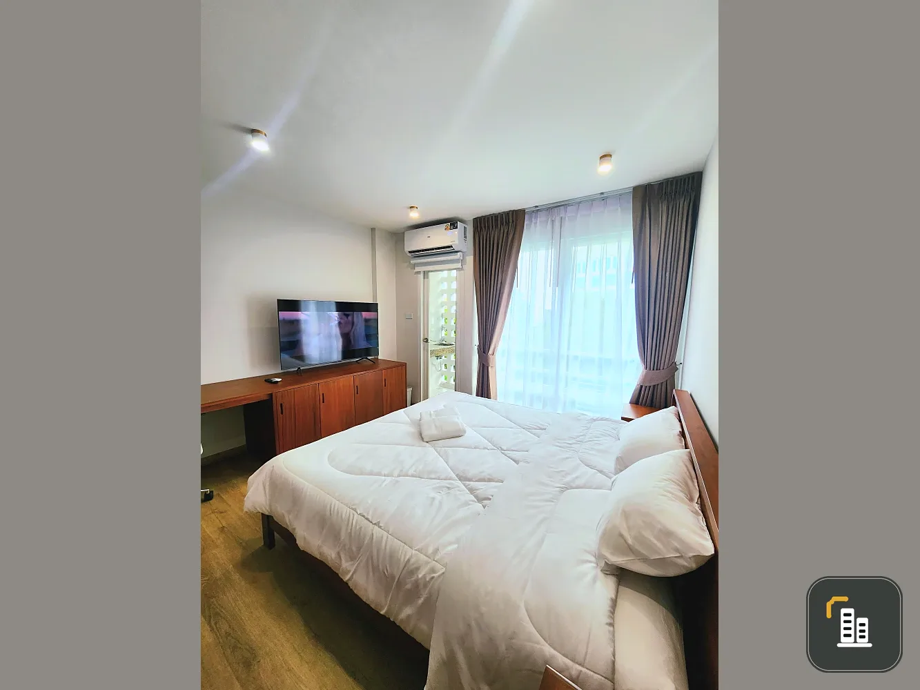Condo for Rent: i House Laguna Garden RCA