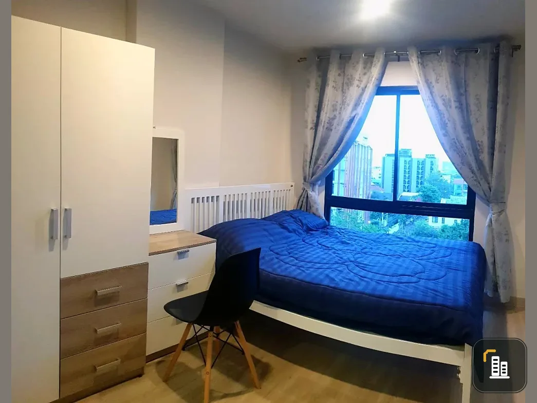 Selling a beautiful condo at Hi Ladprao 130 with pool view. Very convenient location, excellent facilities. Book now!