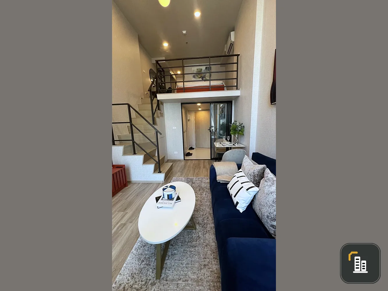 Selling Culture Thonglor, 1 bedroom, 1 bathroom, 32nd floor, hybrid duplex unit with high ceilings. Book now before it's too late!