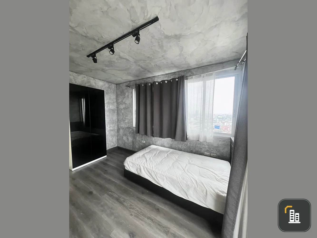 For sale: Supalai Vista Tiwanon, spacious room, clean, ready to move in.