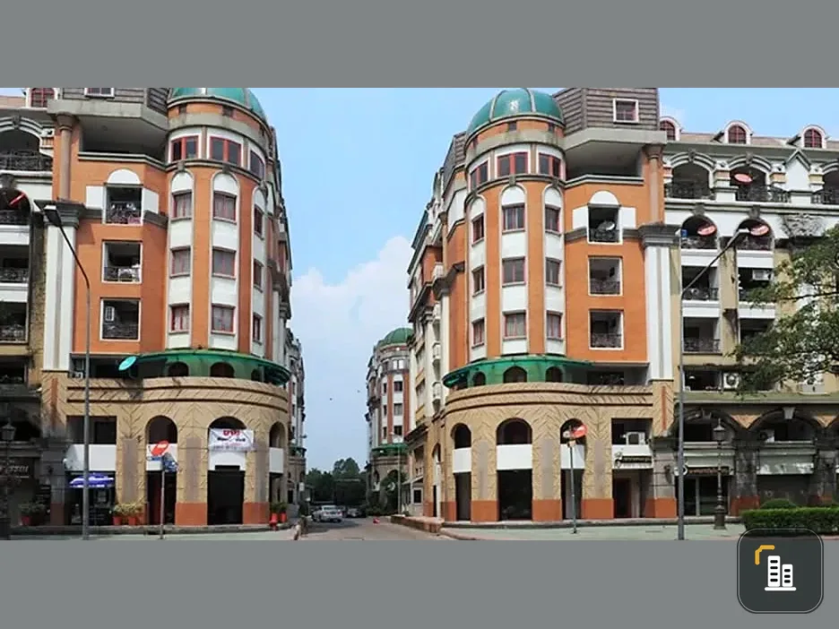 Urgent sale! Champs Elysees Chaengwattana. Spacious unit with ample living space. Amazing price! Own it today!