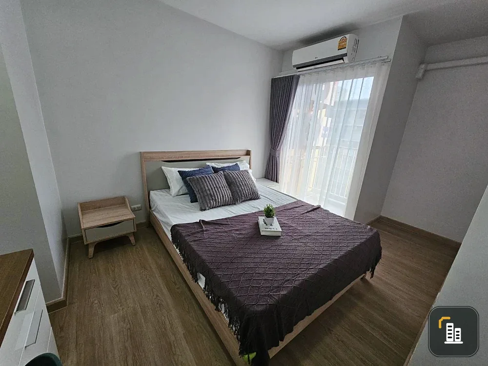Plum Condo Park Rangsit for rent. Beautiful and comfortable room. Book now!!
