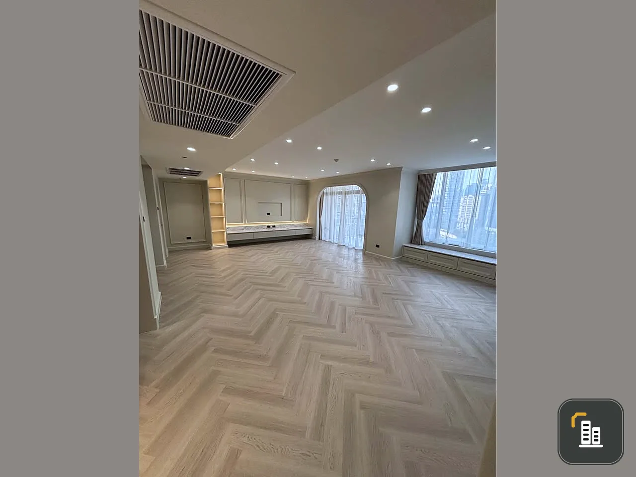 For rent: All Seasons Mansion, 3 bedrooms, 3 bathrooms, very spacious. Book now before it's gone!