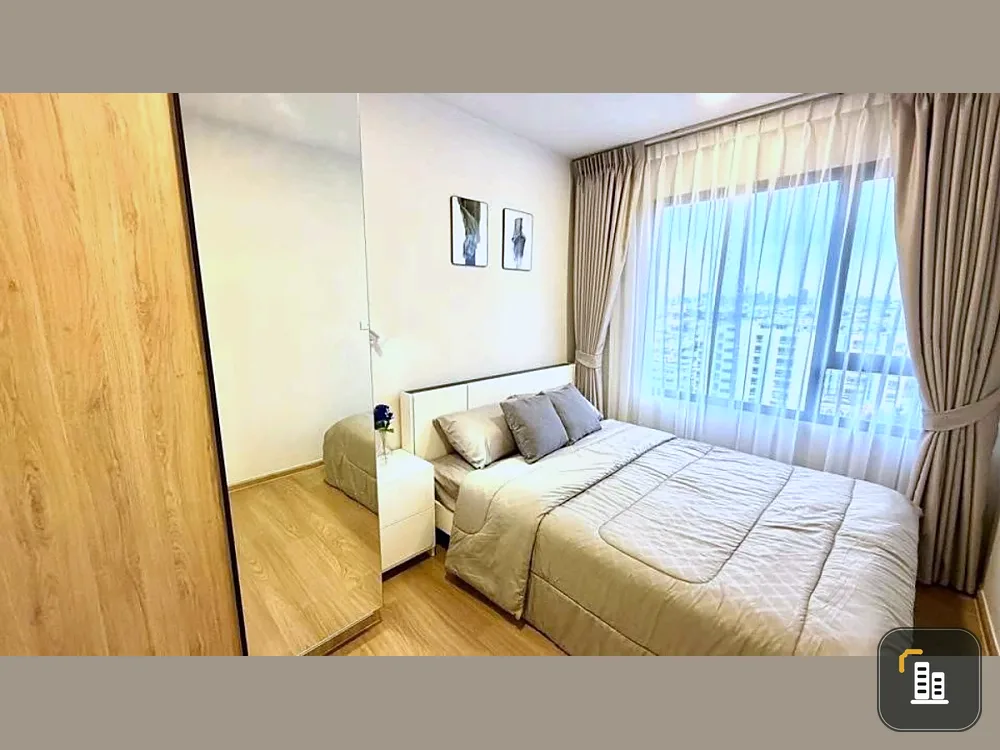Beautiful condo for rent at Chewathai Pinklao, fully furnished. Book now!