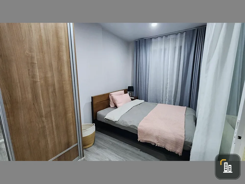 Vertical Aree for rent, in the heart of Ari. Spacious unit with full furnishings. Book now!