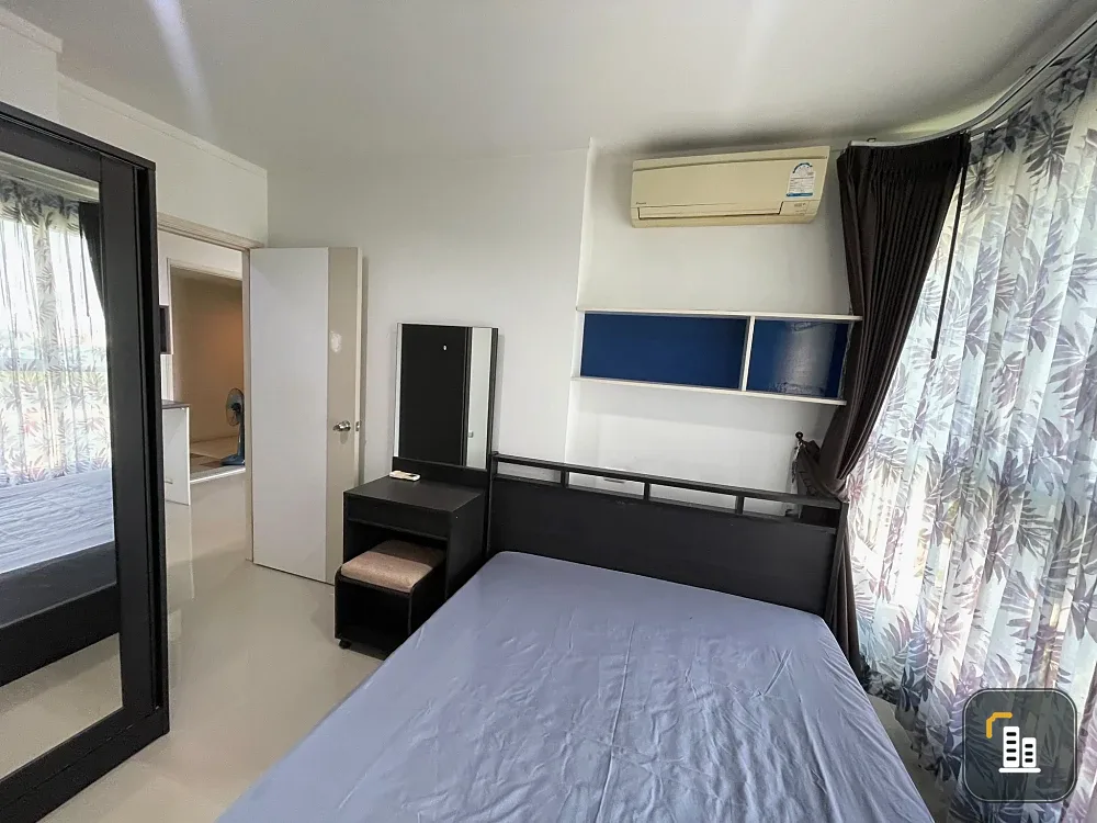 Condo for sale: Lumpini Parkbeach Jomtien, corner unit, high floor, good ventilation, sea view. Book now before it's too late!