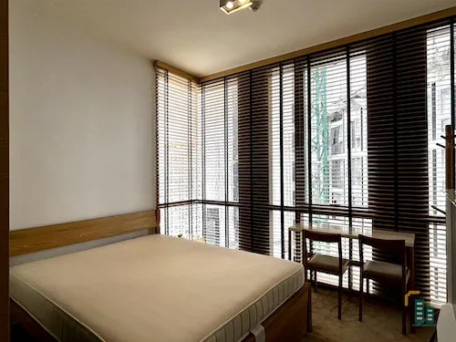 Rare Item! For sale: The Lofts Ekkamai, beautiful room with high ceilings, New York Loft style, fully furnished, ready to move in, in the heart of Ekk