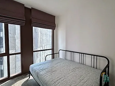 🔥 Best price! For sale/rent The Lofts Ekkamai, beautiful room, open view. The north is not hot, near Gateway and Sukhumvit Hospital.
