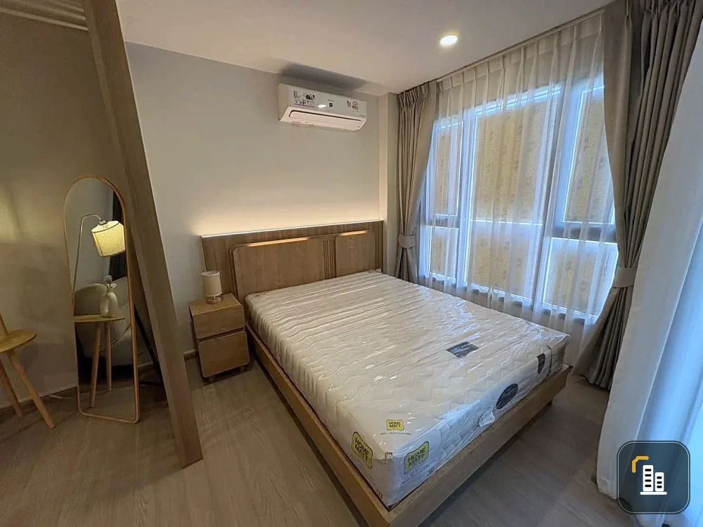 For rent: Aspire Sukhumvit - Rama 4, 19th floor. Unobstructed view, no tall buildings blocking the view. Minimalist decor, very comfortable to live in