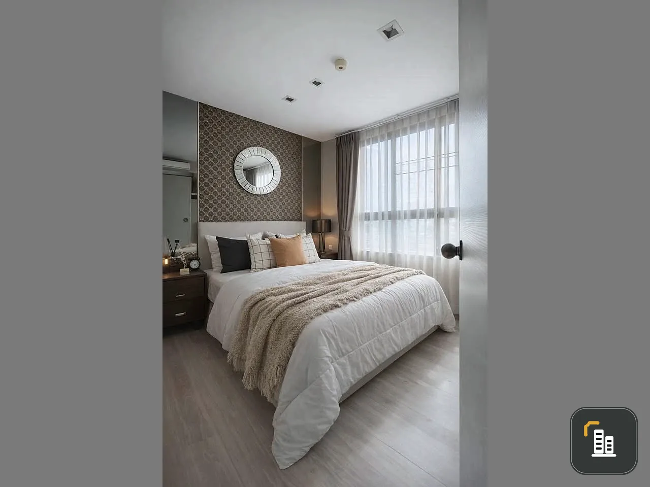 Selling Skyline Rattanathibet, 6th floor, corner unit, fully furnished, beautiful room. Book now! (Hurry!)