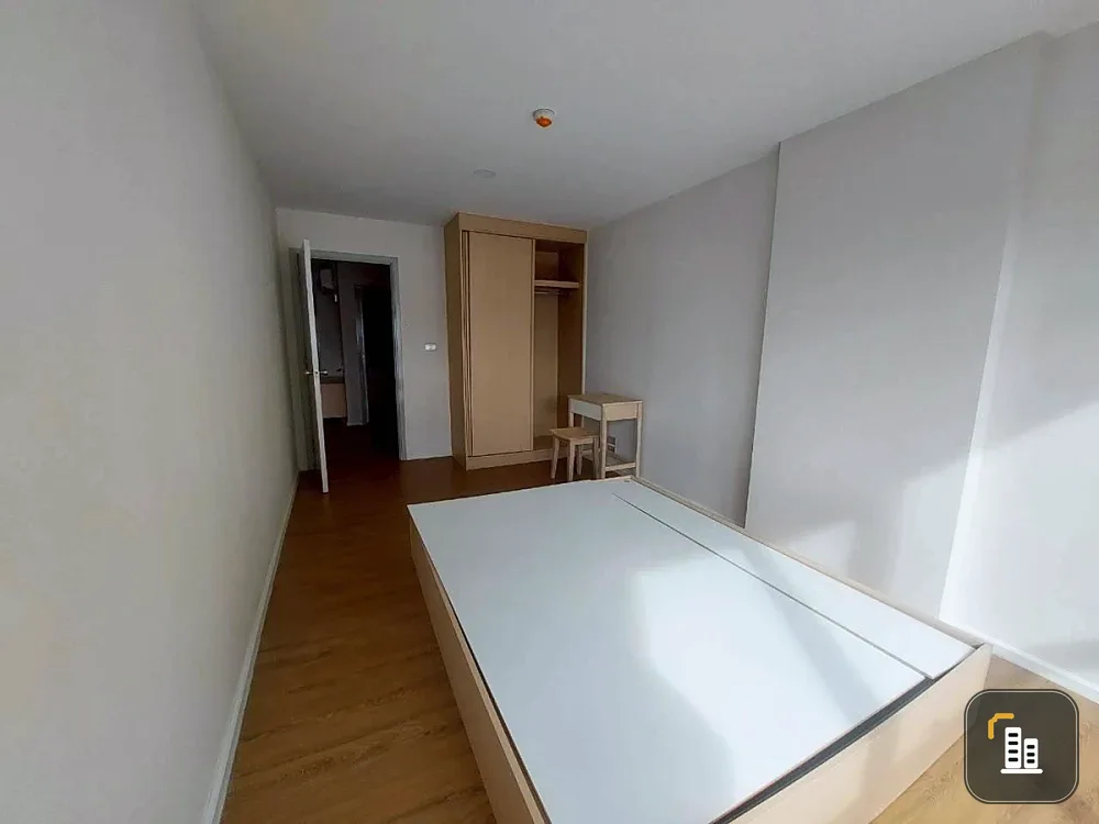 For rent: Alive Sukhumvit 76, 5th floor, fully furnished unit. Very comfortable and ready to move in. Book now! Don't miss out! Act fast!