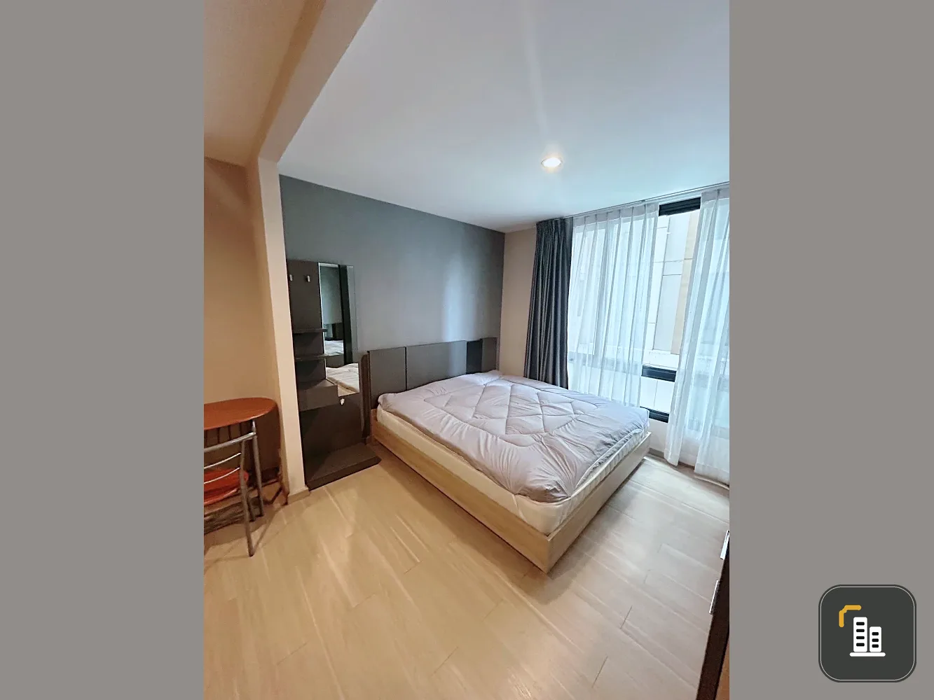 Selling MT PRESTIGE Phaholyothin condo, ready to move in, fully furnished, low floor. Book now!