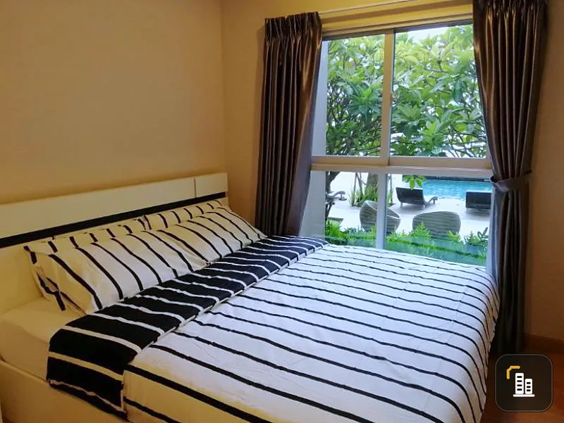 Urgent sale, The Parkland Phetkasem, very beautiful room, tell me if interested, hurry up, miss it and miss it.