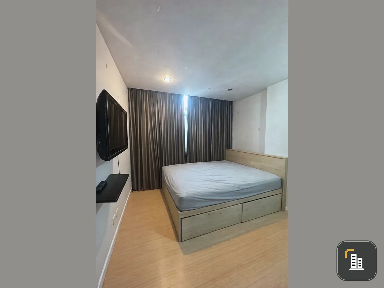 Zenith Place @ Huay Kwang for sale. Ready to move in, fully furnished, spacious unit. Book now before it's too late!!!