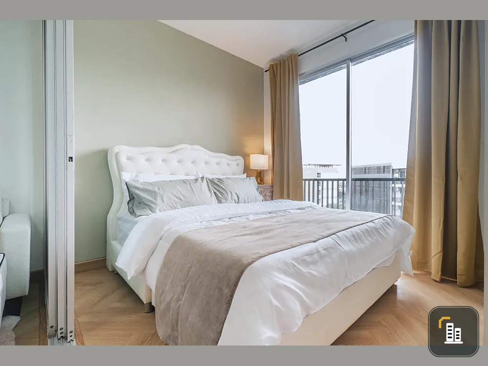 Selling a Space ME Sukhumvit 77, beautifully decorated in minimalist style. Great location, convenient transportation. Don't miss out!