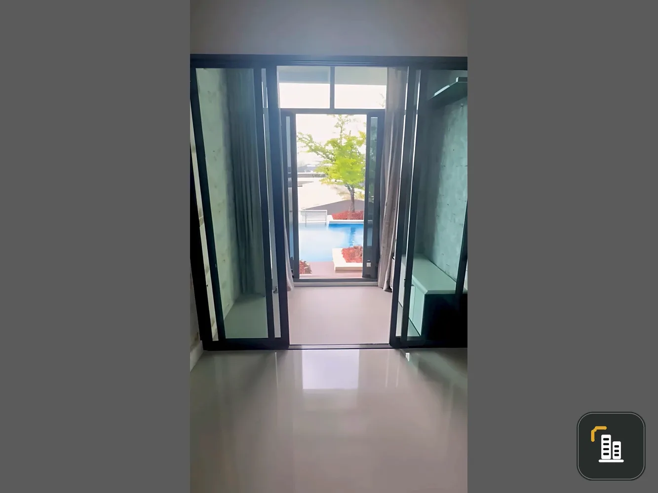 Urgent sale! Ideo Bluecove Sukhumvit. Spacious unit with ample usable space. Amazing price! Buy now, don't miss this opportunity!
