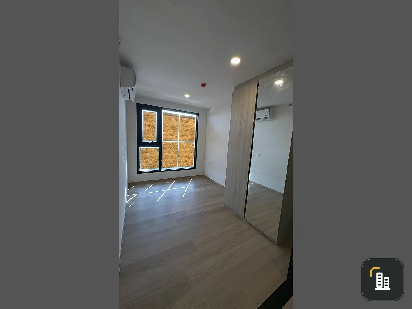 Selling Origin Play Bangkhunnon Triple Station unit, high floor, great ventilation, pets allowed. Don't miss out, book now!