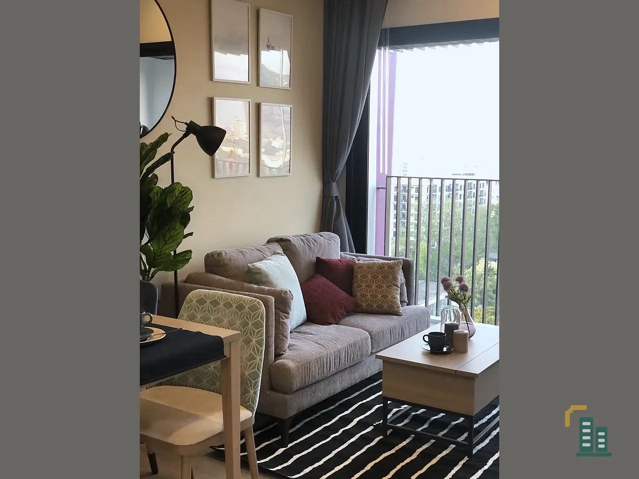 For rent: XT Ekkamai. Nicely decorated, fully furnished with appliances, ready to move in. Don't miss out!