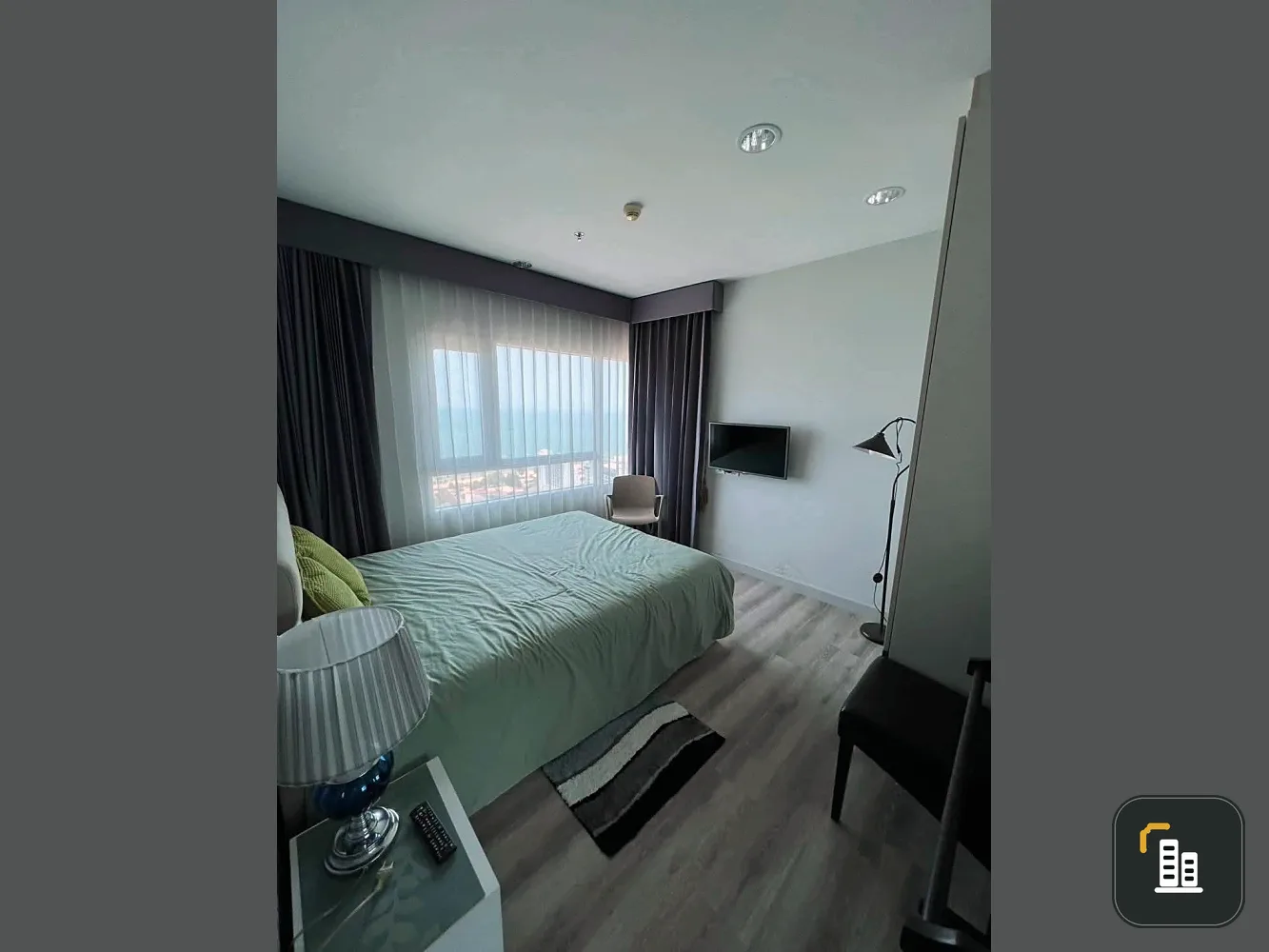Condo Centric Sea for sale. Ready to move in, fully furnished, sea view. Book now!