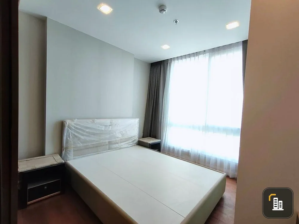 Selling a spacious and comfortable unit at The Metropolis, 17th floor. Interested in owning one? Book now!