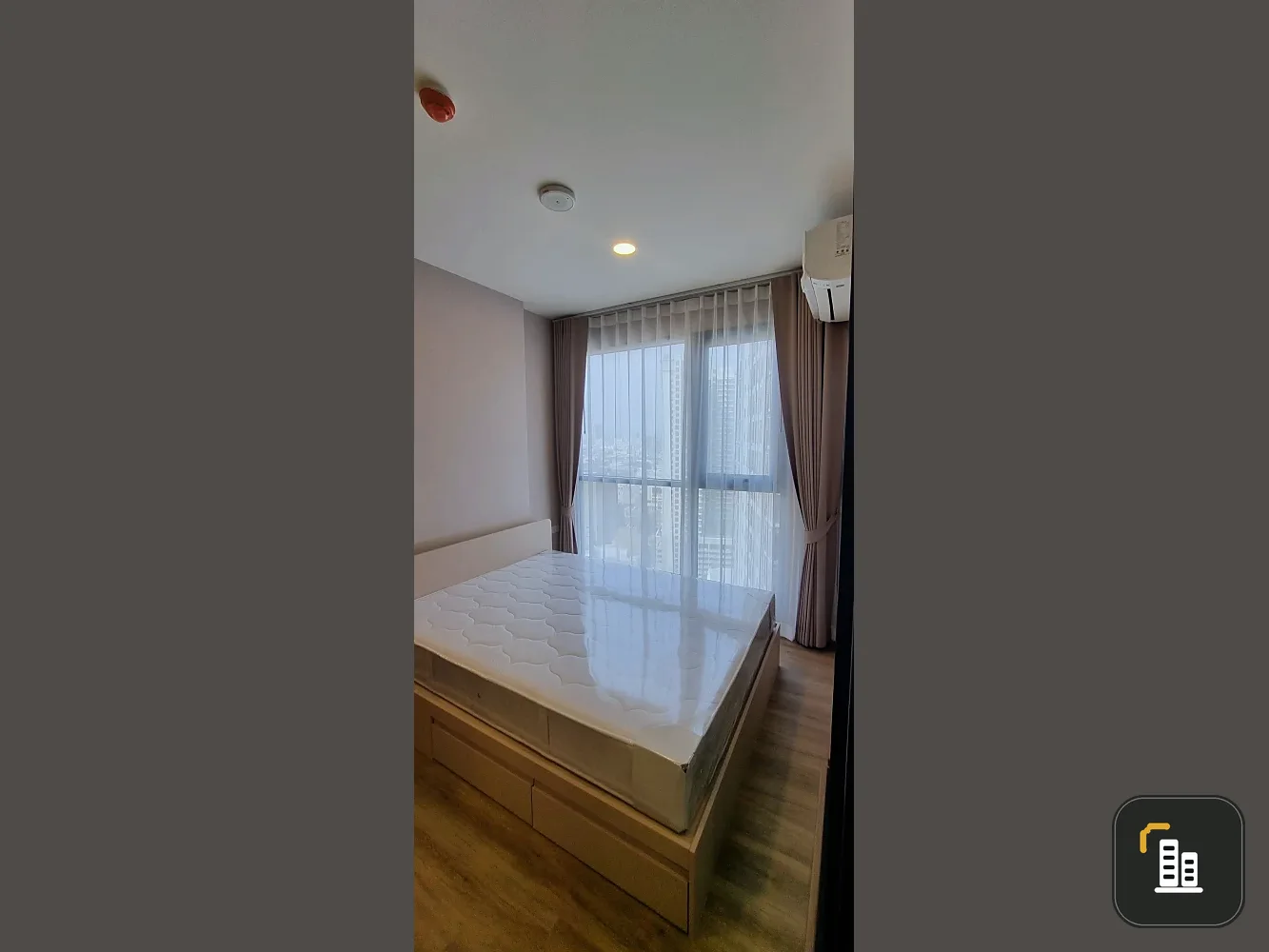 For rent: THE STAGE Mindscape Ratchada - Huai Khwang, 22nd floor, fully furnished, ready to move in. Book now!