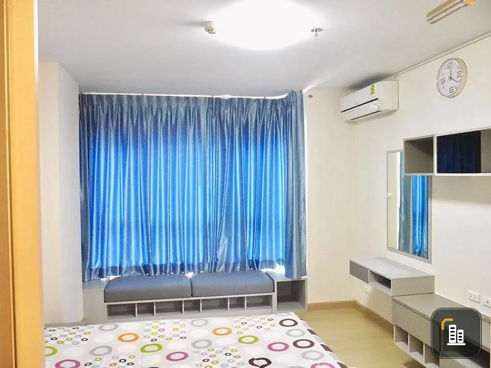 Selling Supalai Veranda Rama 9 condo. Spacious unit with ample living space, fully furnished. Move-in ready!